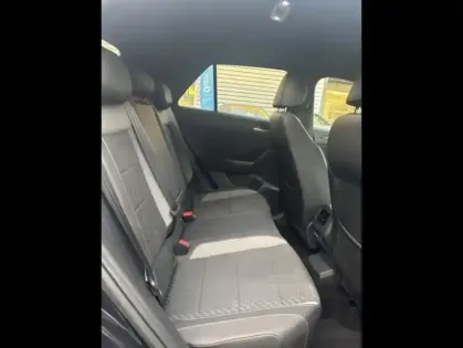 Photo 13 Volkswagen T-roc  1.5 TSI EVO 150ch R-Line DSG7