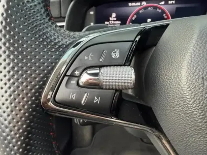 Photo 12 Skoda Kamiq  1.5 TSI 150ch Monte-Carlo DSG7 Euro6d-AP