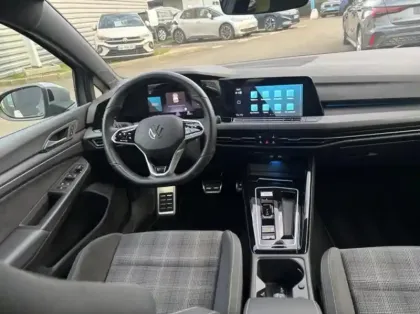 Photo 14 Volkswagen Golf  2.0 TDI SCR 200ch GTD DSG7