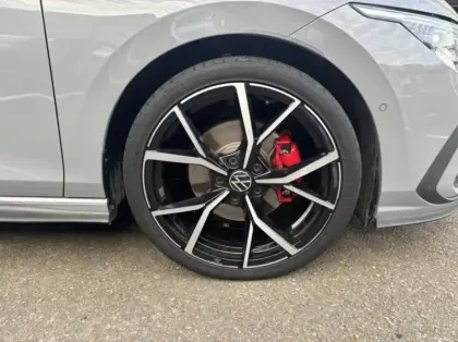 Photo 6 Volkswagen Golf  2.0 TDI SCR 200ch GTD DSG7