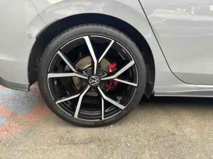 Photo 7 Volkswagen Golf  2.0 TDI SCR 200ch GTD DSG7