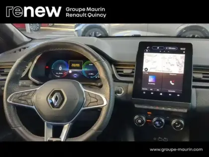 Photo 12 Renault Captur  1.6 E-Tech hybride 145ch Engineered