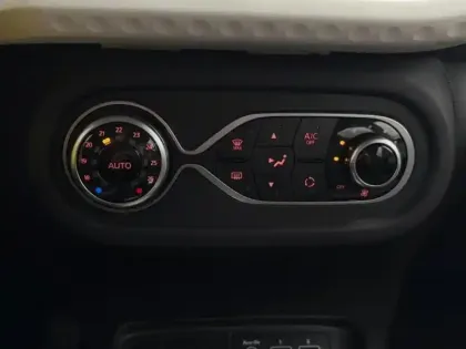 Photo 14 Renault Twingo  E-Tech Electric Equilibre R80 Achat Intégral