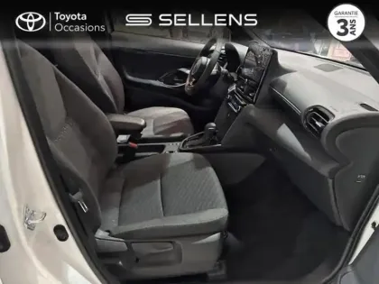 Photo 5 Toyota Yaris  Cross 116h Design MY25