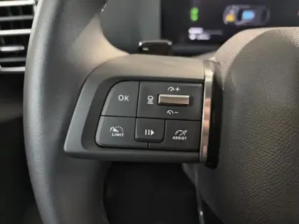 Photo 5 Citroën C4  1.2 Hybride 145ch S&S MAX Automatique