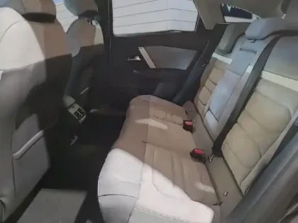 Photo 9 Citroën C4  Moteur électrique 136ch (100 kW) C-Series Automatique