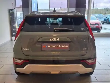 Photo 6 Kia Niro  1.6 GDi 141ch HEV Premium DCT6