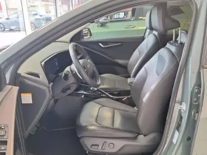 Photo 10 Kia Niro  1.6 GDi 141ch HEV Premium DCT6