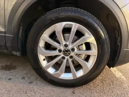 Photo 5 Volkswagen T-roc  1.5 TSI EVO 150ch Style DSG7