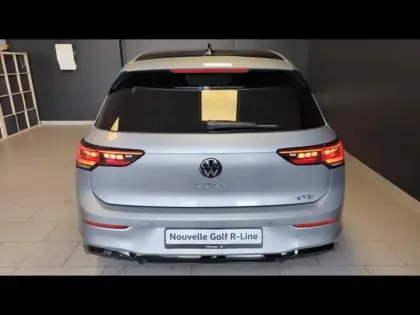 Photo 9 Volkswagen Golf  1.5 eTSI EVO2 150ch R-Line Edition DSG7