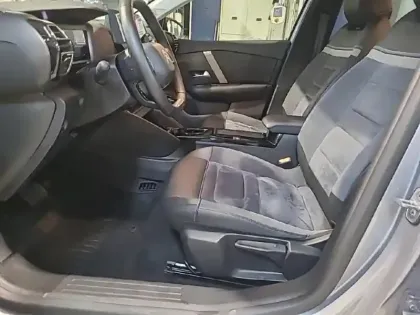 Photo 9 Citroën C4  Electrique 156ch (autonomie étendue) MAX Automatique