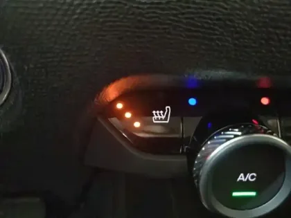 Photo 13 Citroën C4  Electrique 156ch (autonomie étendue) MAX Automatique