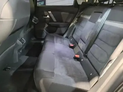 Photo 9 Citroën C4  1.2 Hybride 136ch S&S MAX Automatique