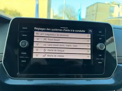 Photo 14 Volkswagen T-cross  1.0 TSI 116ch R-Line Edition DSG7