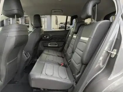 Photo 8 Citroën C5 aircross  1.2 Hybride 136ch MAX boite automatique