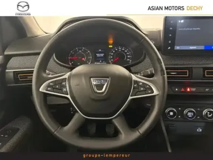 Photo 13 Dacia Sandero  1.0 TCe 90ch Stepway Confort -22