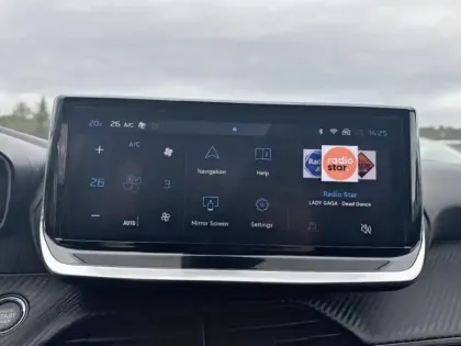 Photo 11 Peugeot 208  1.2 PureTech 100ch S&S Allure