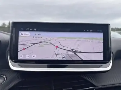 Photo 12 Peugeot 208  1.2 PureTech 100ch S&S Allure