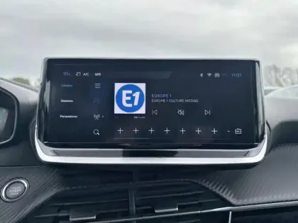 Photo 13 Peugeot 208  1.2 PureTech 100ch S&S Allure