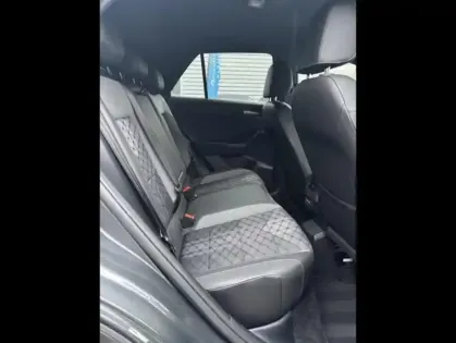 Photo 12 Volkswagen T-roc  1.5 TSI EVO 150ch R-Line DSG7