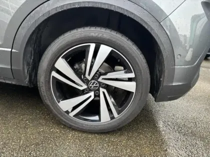 Photo 8 Volkswagen T-roc  1.5 TSI EVO 150ch R-Line DSG7