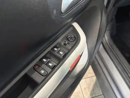 Photo 14 Citroën C3 Aircross  1.2 Hybride 145ch MAX