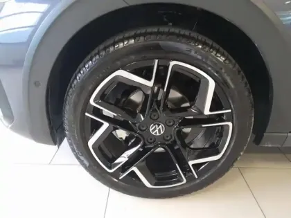 Photo 7 Volkswagen Taigo  1.0 TSI 116ch R-Line Edition DSG7