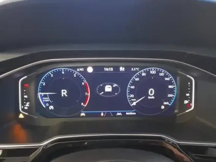 Photo 10 Volkswagen Taigo  1.0 TSI 116ch R-Line Edition DSG7