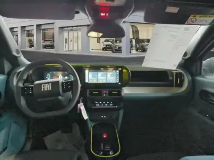 Photo 6 Fiat Grande Panda  1.2 Hybrid Turbo 110ch Icône eDCT6