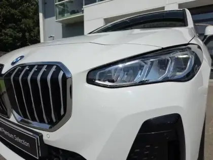 Photo 25 BMW Serie 2 Série 2 ActiveTourer 225e 245ch xDrive M Sport DKG7