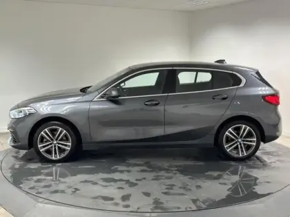 Photo 13 BMW Serie 1 Série 1 116dA 116ch Business Design DKG7