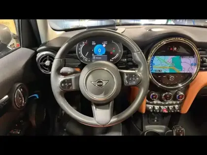 Photo 14 Mini Mini  5 Portes Cooper 136ch Edition Premium Plus BVA7