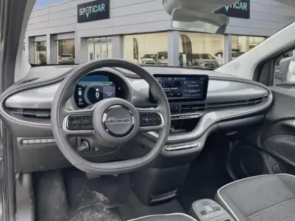 Photo 8 Fiat 500  e 118ch MY23