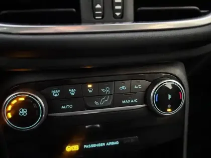 Photo 14 Ford Puma  1.0 EcoBoost 125ch mHEV Titanium Business DCT7