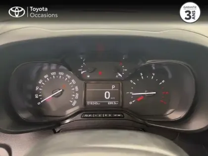 Photo 13 Toyota Proace  CITY Medium 130 D-4D Dynamic BVA MC23