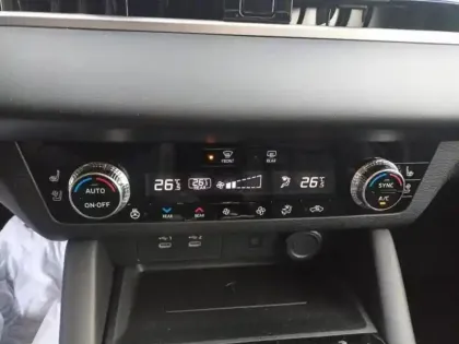 Photo 13 Mitsubishi Outlander  2.4 PHEV 306ch Instyle 4WD MY26