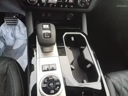 Photo 14 Mitsubishi Outlander  2.4 PHEV 306ch Instyle 4WD MY26