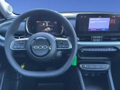 Photo 8 Fiat 600  1.2 Hybrid Turbo 110ch Pop eDCT6