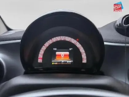 Photo 11 Smart Fortwo  COUPE 71CH PASSION TWINAMIC E6C GPS CARPLAY