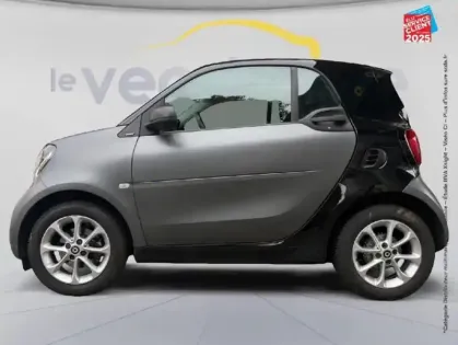 Photo 8 Smart Fortwo  COUPE 71CH PASSION TWINAMIC E6C GPS CARPLAY