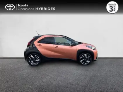 Photo 8 Toyota Aygo  X 116h Collection