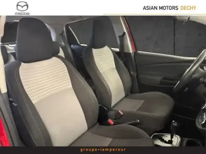 Photo 8 Toyota Yaris  100h Collection 5p MY19