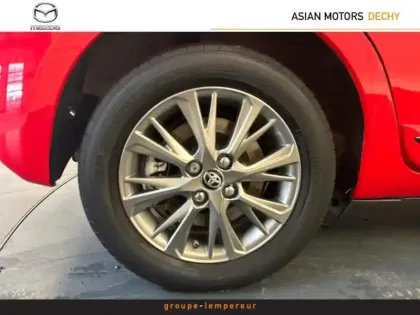 Photo 10 Toyota Yaris  100h Collection 5p MY19