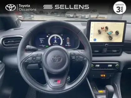 Photo 8 Toyota Yaris  130h GR Sport 5p MY25