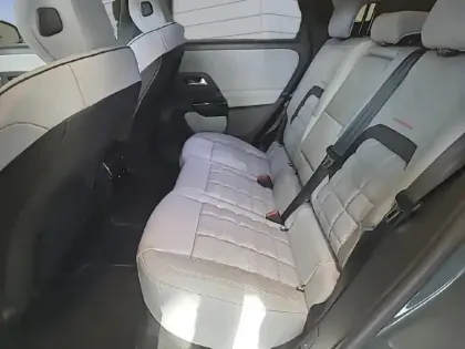 Photo 12 Citroën C5 aircross  Electrique 210ch autonomie confort MAX