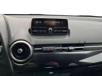 Photo 12 Mazda Mazda2 Mazda 2 1.5 SKYACTIV-G M-Hybrid 90ch Elégance