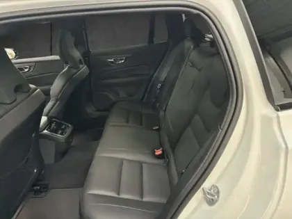 Photo 9 Volvo V60  B4 197ch Ultra Style Dark DCT 7