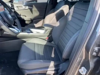 Photo 8 Alfa Romeo Tonale  1.3 PHEV 280ch Tributo Italiano AT6 e-Q4