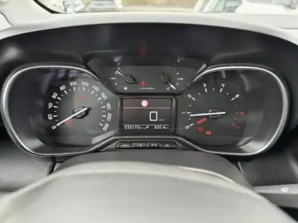 Photo 9 Citroën C3 Aircross  1.2 PureTech 110ch S&S PLUS