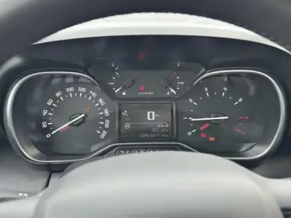 Photo 10 Citroën C3 Aircross  1.2 PureTech 110ch S&S PLUS